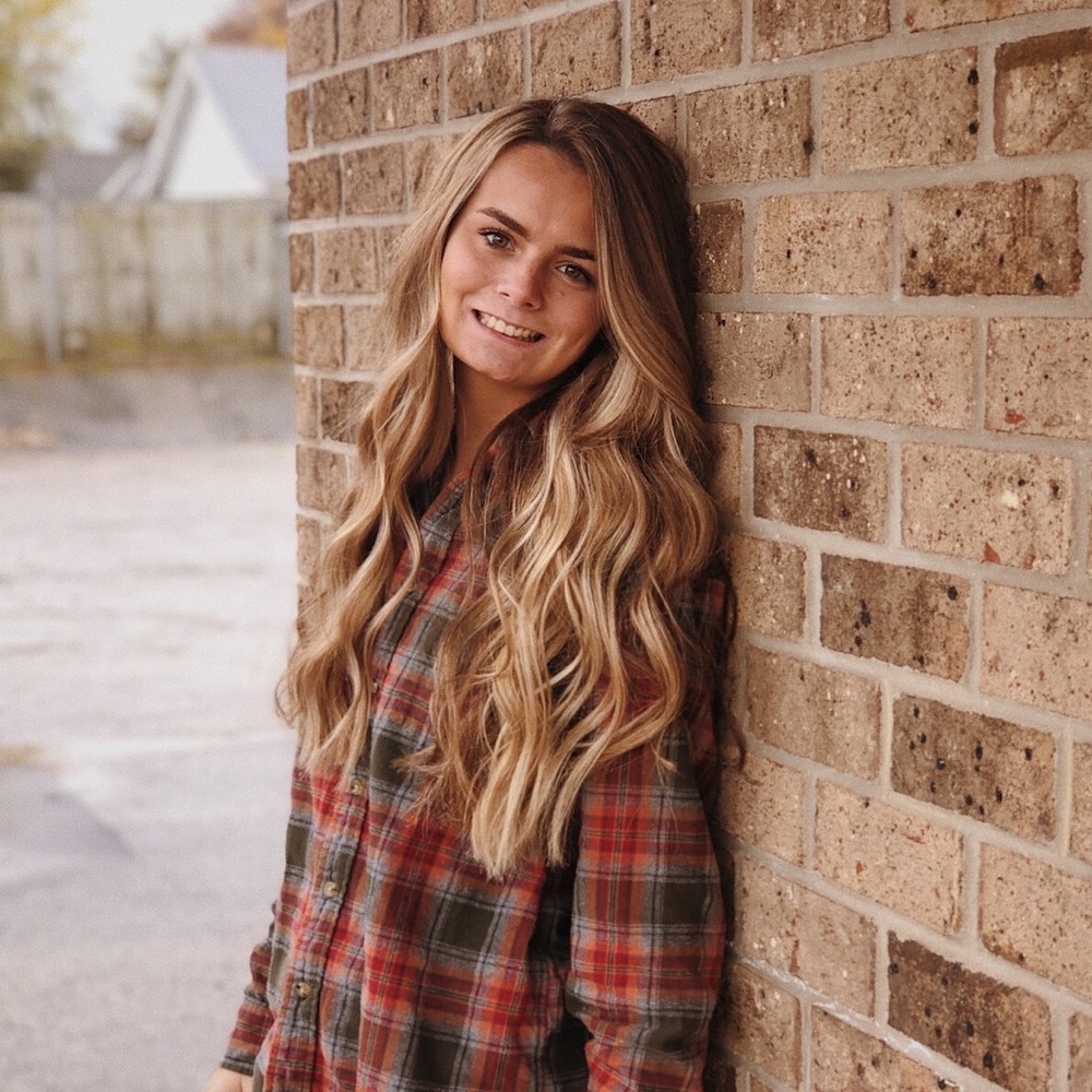 Meet your Posher, Megan